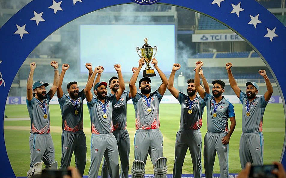 प्रेसिडेंट्स ट्रॉफी फाइनल, पहला दिन: सिराजुद्दीन के छह विकेट हेडलाइन में हैं, पर असली सवाल जमाल का 6/14 है प्रेसिडेंट्स ट्रॉफी फाइनल, पहला दिन: सिराजुद्दीन के छह विकेट हेडलाइन में हैं, पर असली सवाल जमाल का 6/14 है