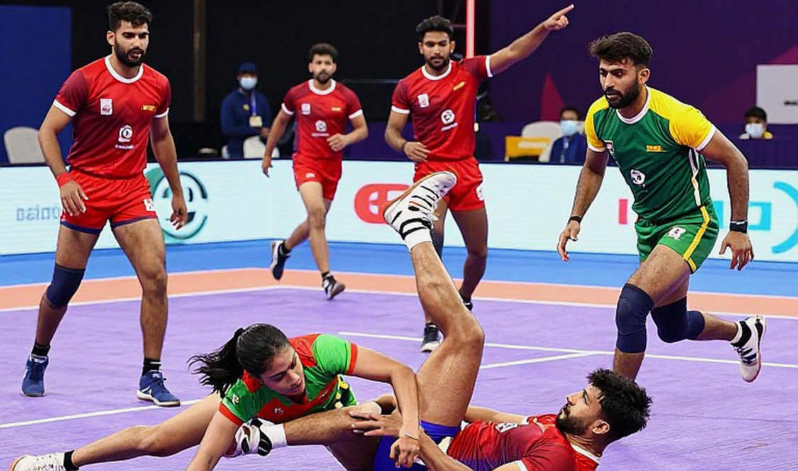 कबड्डी की नीलामी दाम बताती है, दम नहीं — और यही हमारी कवरेज की सबसे बड़ी चूक है