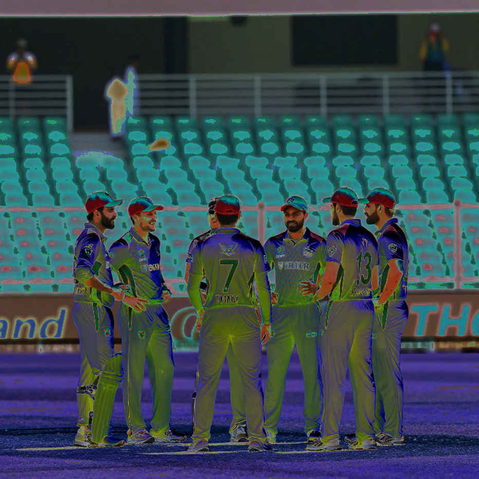 The Neck Cushion and the 28: Australia's Real Problem Isn't Smith's Injury, It's the Batting Order Around Him